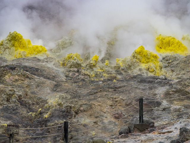 Suphur vents at Mount Io 