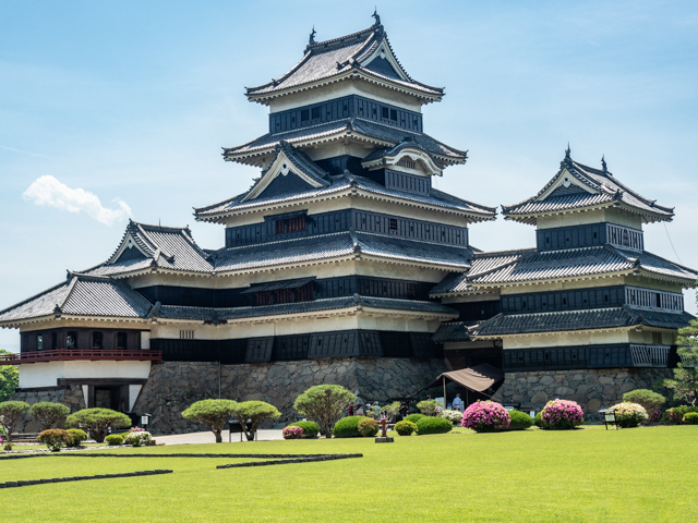  Matsumoto Castle