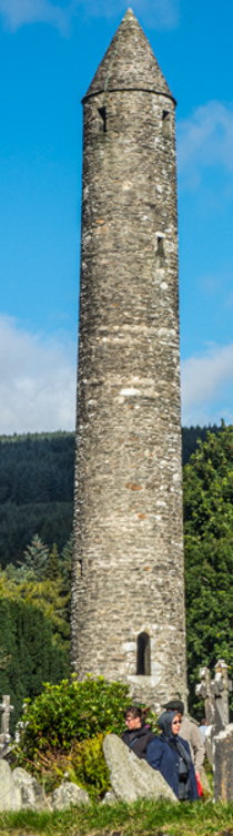 Glendalough 30 meter high Round Tower 