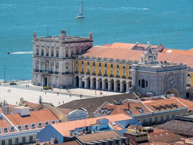 View of Praça do Comércio 