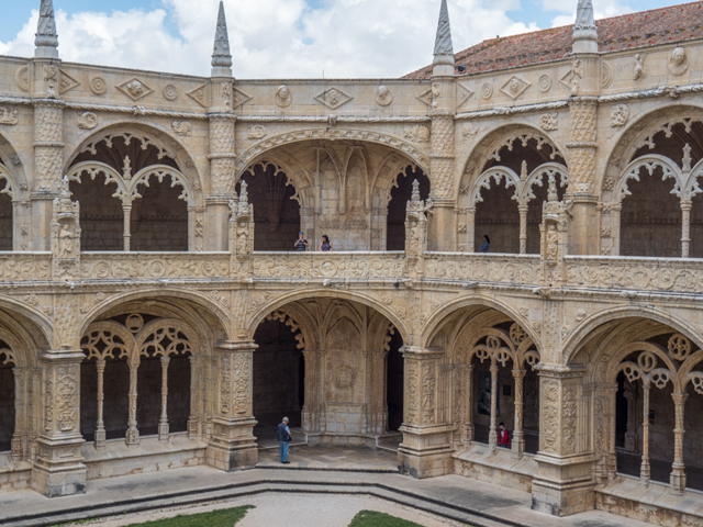  Two-storey cloisters