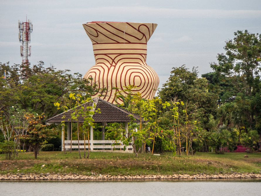 Big pot in Udon Thani, Thailand